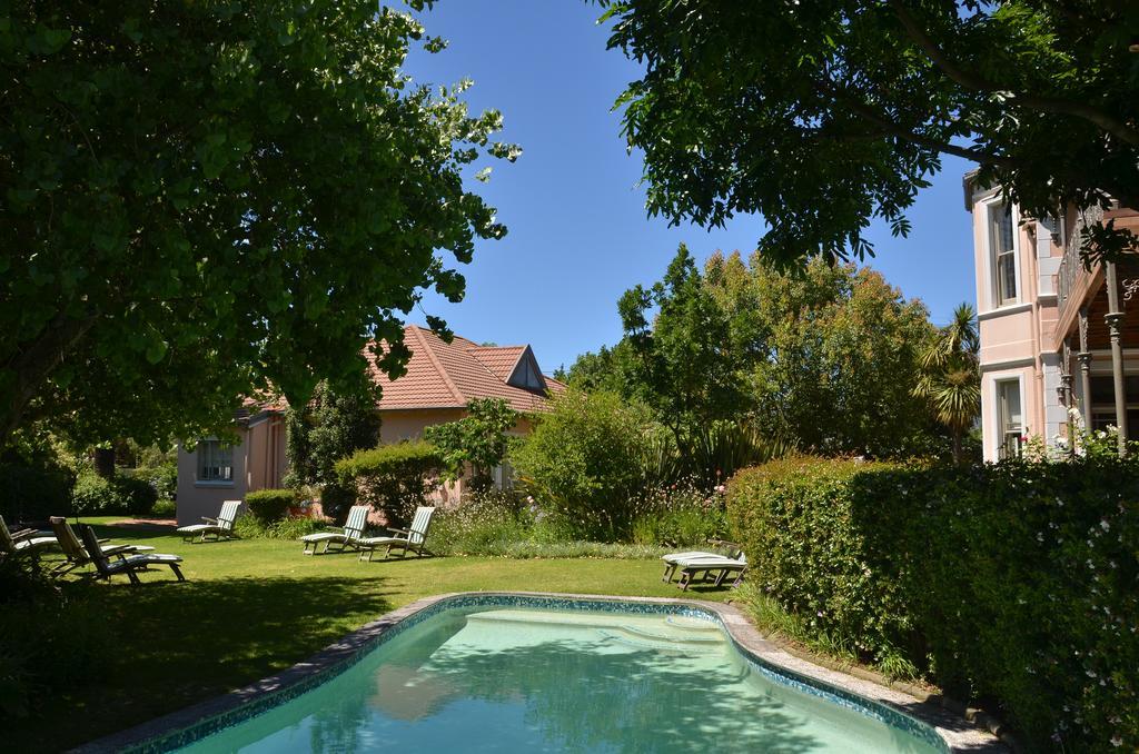 Medindi Manor Hotel Kaapstad Buitenkant foto