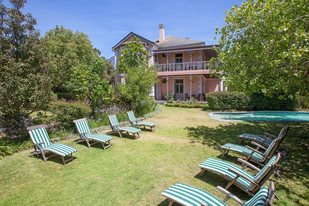 Medindi Manor Hotel Kaapstad Buitenkant foto