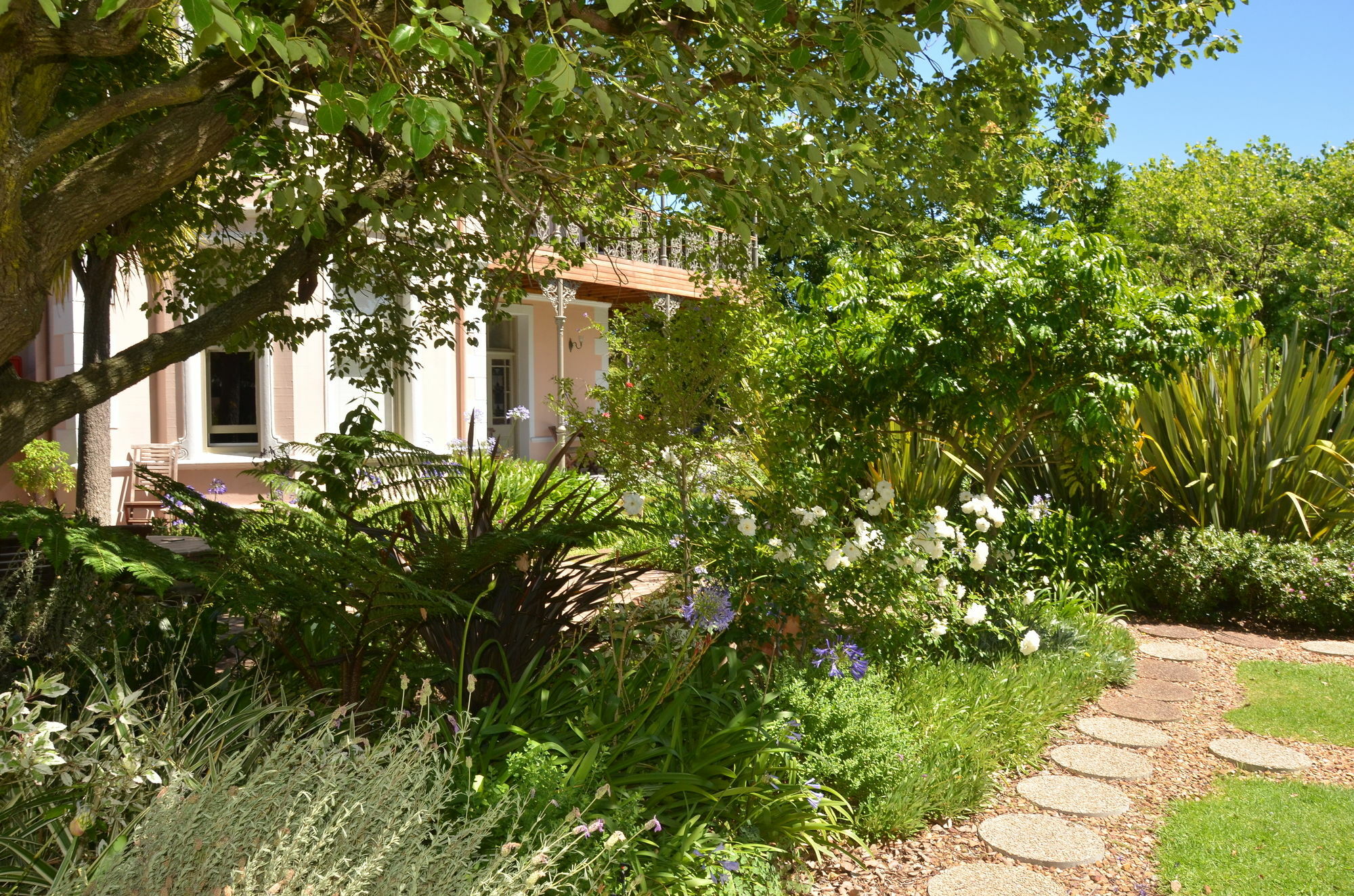 Medindi Manor Hotel Kaapstad Buitenkant foto
